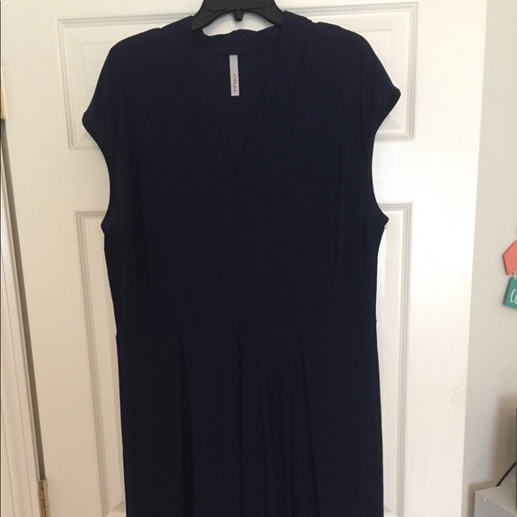 Modcloth Dresses & Skirts - ModCloth Gili navy blue dress